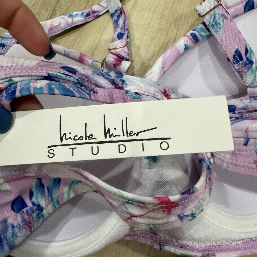 womens nicole miller Swim Top Bra Size Large L Cabana Hibiscus $98 Msrp - Picture 4 of 6